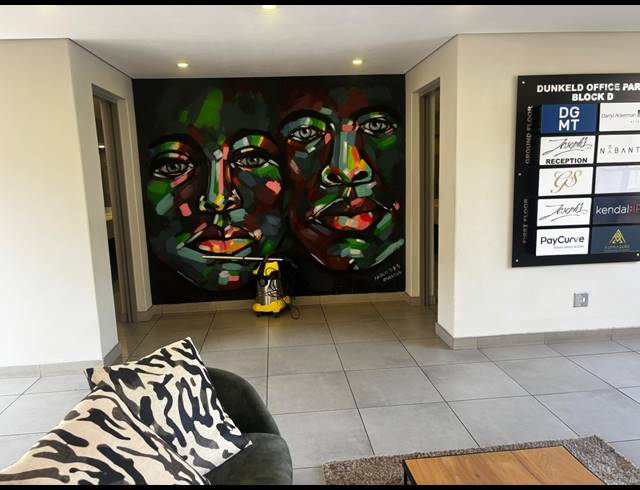 270M² OFFICE TO LET IN DUNKELD WEST